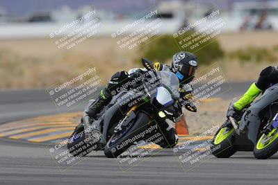 media/Jan-14-2023-SoCal Trackdays (Sat) [[497694156f]]/Turn 4 Set 1 (1020am)/